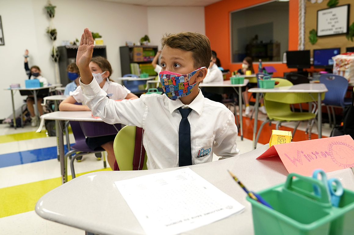 Education Department to probe 5 states with ‘unacceptable’
school mask bans 1
