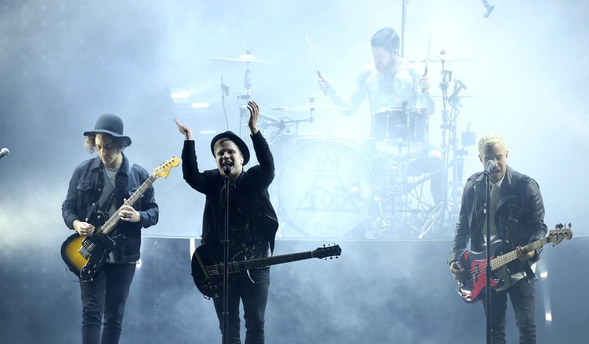 Fall Out Boy cancels 'Hella Mega Tour' dates in New York and
Boston over positive COVID-19 case 1