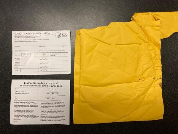 Federal agents have seized over 3,000 fake COVID-19 vaccine
cards in Memphis in 2021 1