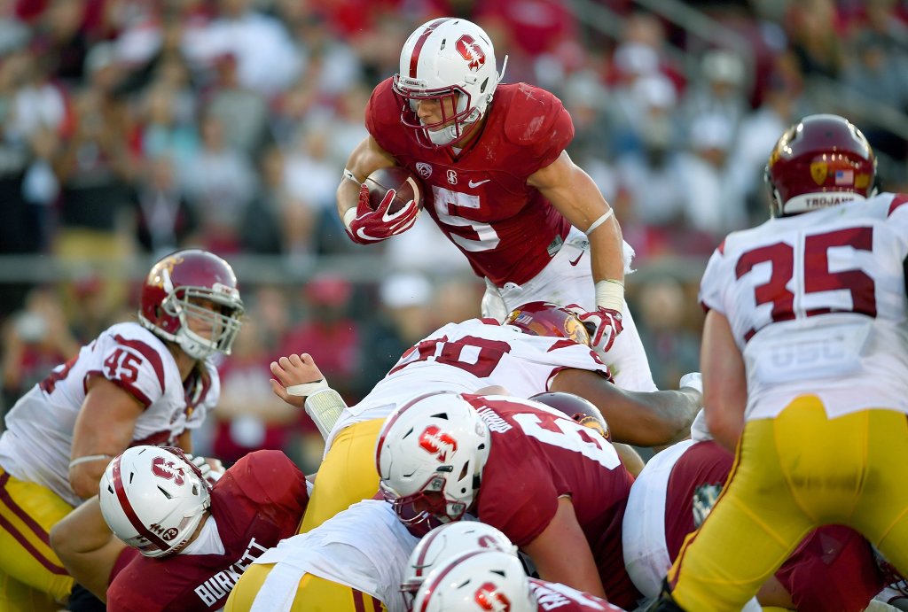 The Pac-12 decade: From Mariota to McCaffrey to Marqise, our
look at the best players from the 12-team era 1