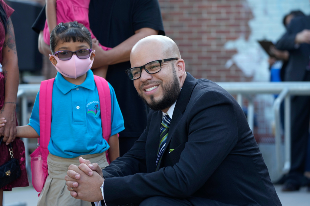 Denver Public Schools kick off a new year with a new
superintendent 1