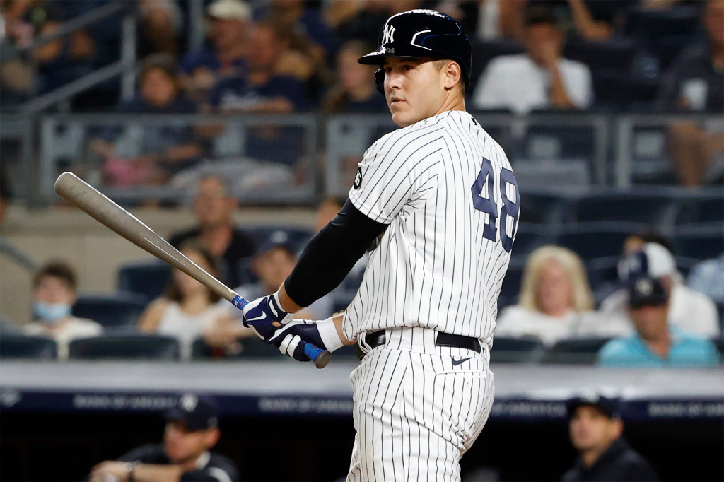 Anthony Rizzo takes big Yankees step after being ‘knocked
out’ by COVID-19 1