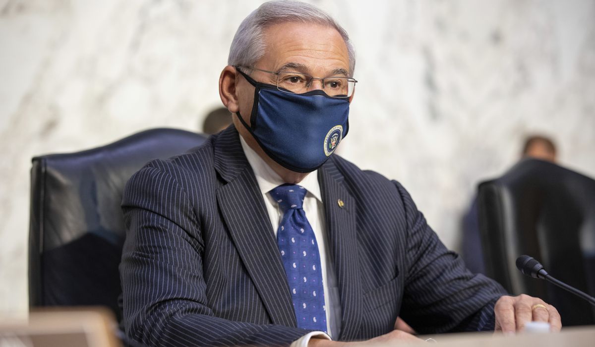 Senators press for 9/11 transparency, declassification of
Saudi links 1