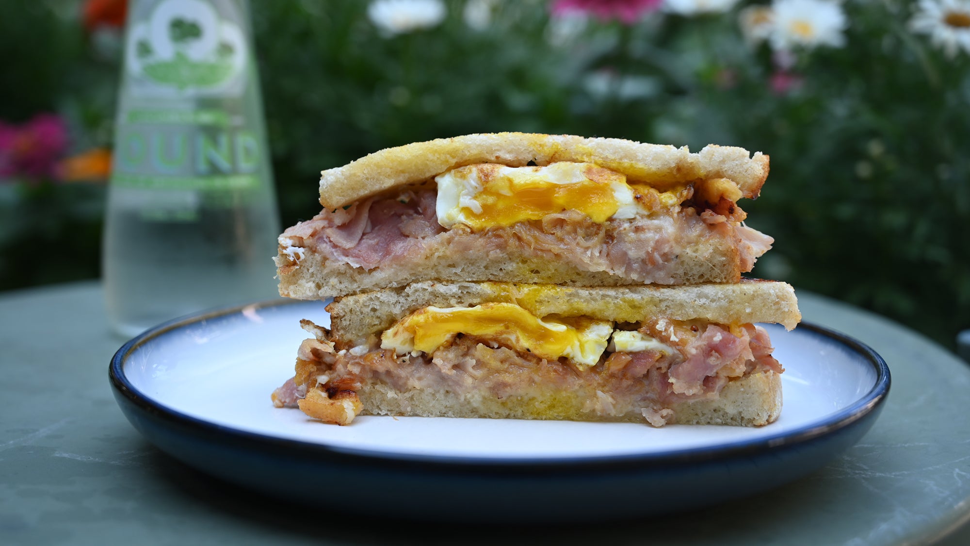 Mike & Patty’s will open its first dine-in
restaurant in Jamaica Plain 1