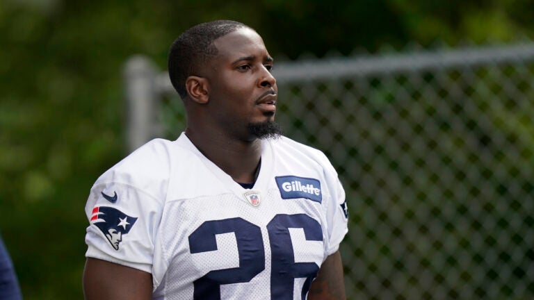 Patriots trade Sony Michel to the Rams 1