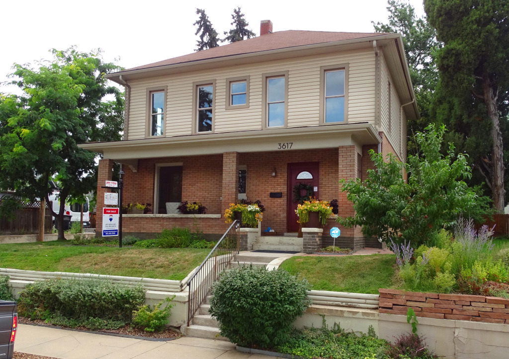 Two LoHi open houses: In historic Potter Highlands,
homebuyers see choices that weren’t there last spring 1