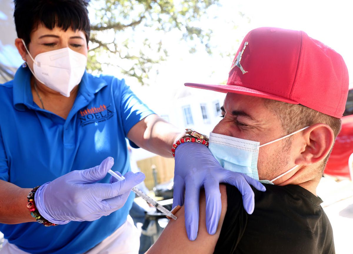 Feds to recommend coronavirus booster shots for most
Americans eight months after initial vaccine: report 1 Feds to recommend coronavirus booster shots for most
Americans eight months after initial vaccine: report 1