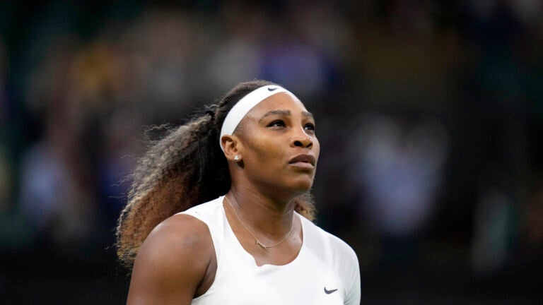 Serena Williams pulls out of US Open, citing torn
hamstring 1