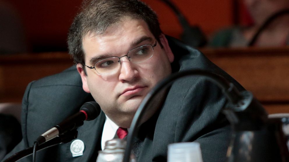 Wisconsin lawmaker with COVID-19 on ventilator,
stable 1