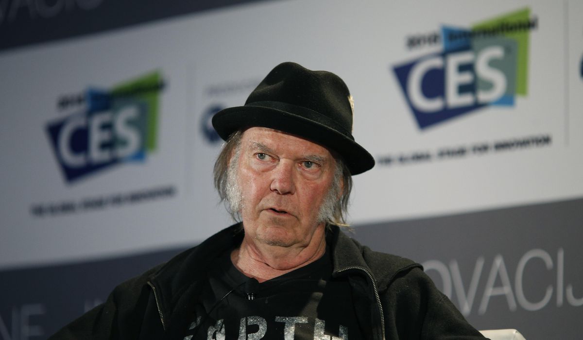 Neil Young drops off Farm Aid lineup over COVID-19 concerns:
'My soul tells me it would be wrong' 1