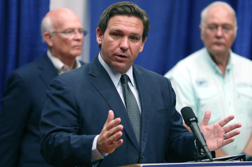 Florida withholds money from schools over mask
mandates 1