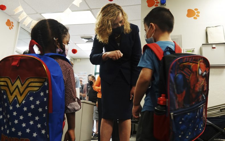 DeSantis Mask Standoff to See Broward County School Board
Out Almost $4K in Monthly Pay 1