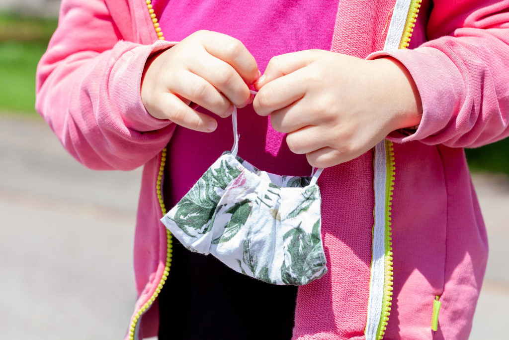 Younger children may be more likely to transmit COVID-19,
study says 1