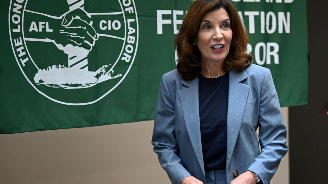 Hochul, on LI, says "be ready" for mask mandates in
schools 1