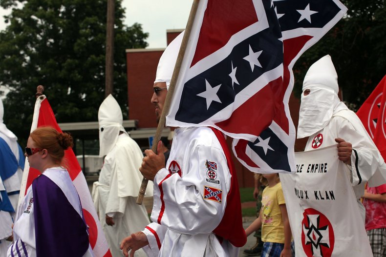 Teacher Placed on Leave After Comparing Anti-Maskers to the
KKK 1