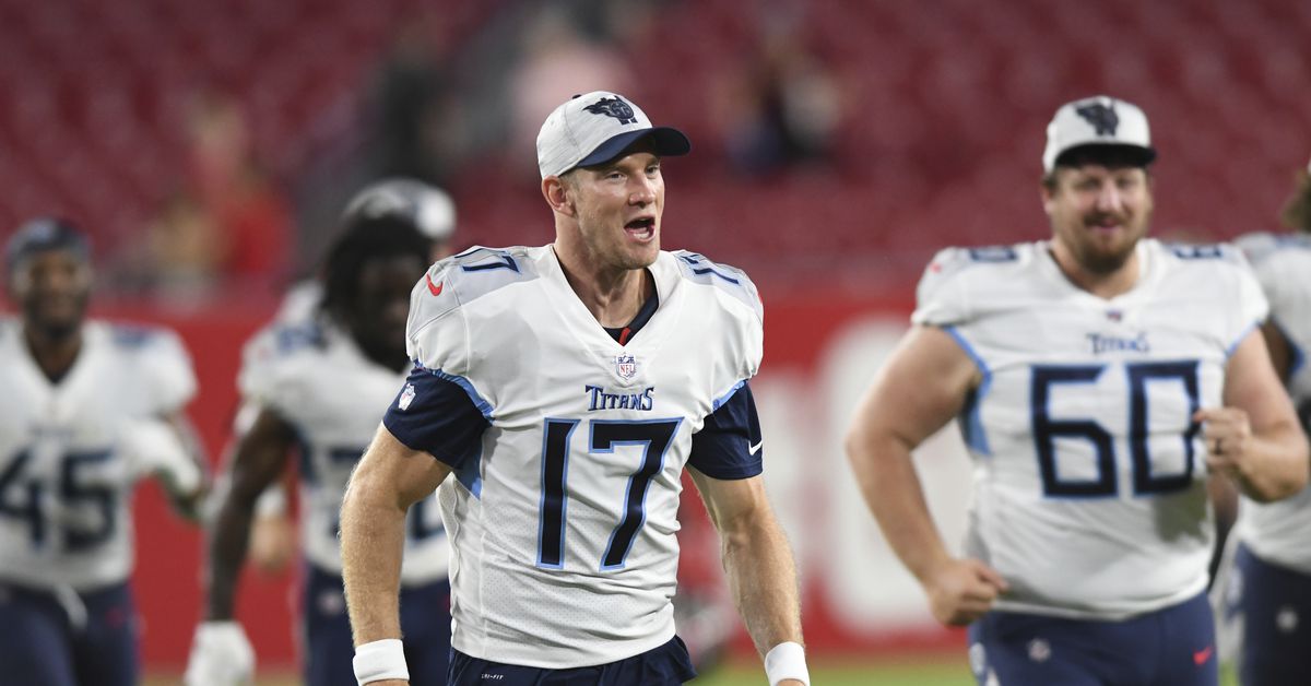 NFL steps up protocols as Titans’ coronavirus cases
grow 1