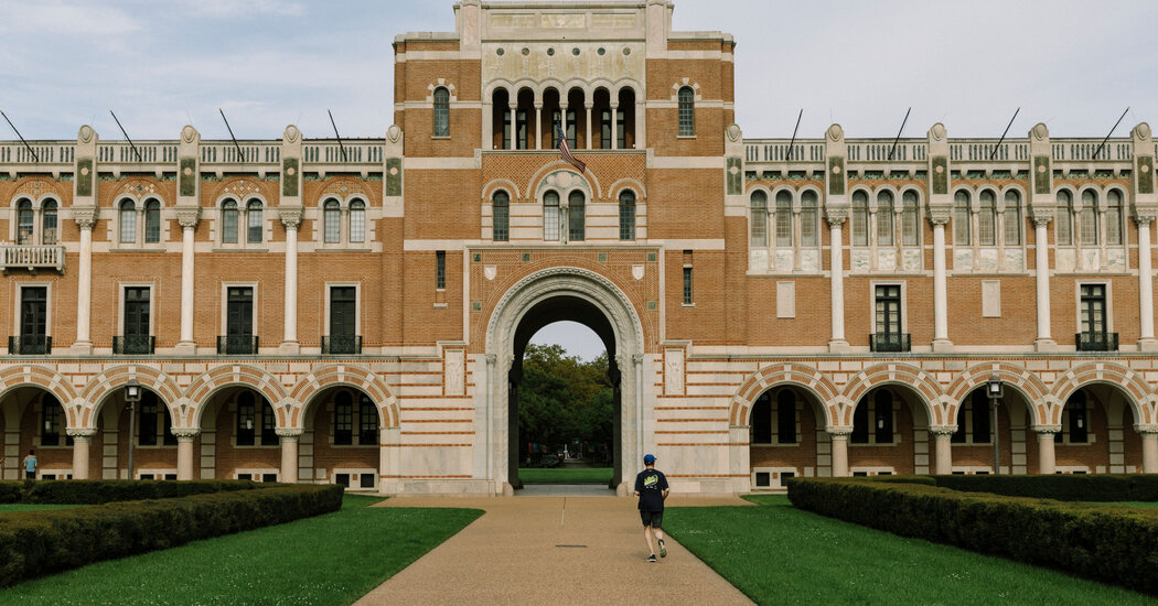 Rice University Turns to Online Classes to Fend off
Virus 1