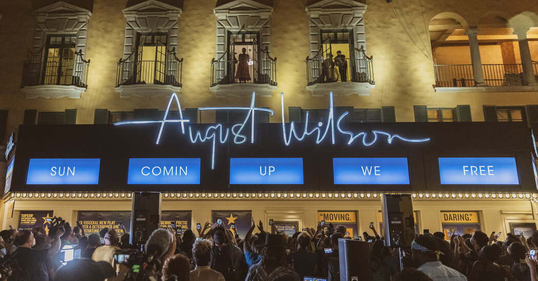 Broadway Power Brokers Pledge Diversity Changes as Theaters
Reopen 1