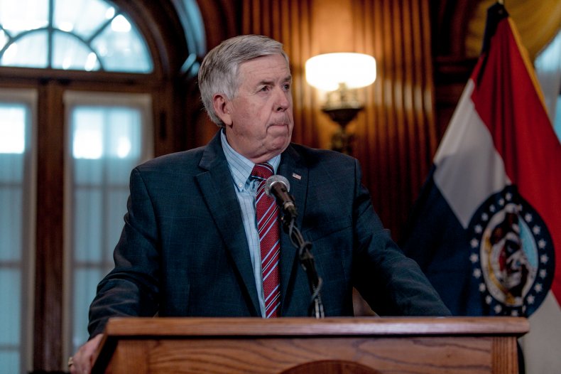 Viral Tweet Reveals Disparity In Missouri Abortion Laws and
Mask Mandates 1