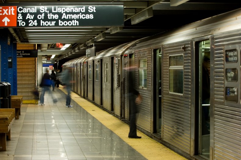 Ryan Bartels Identified as Subway Anti-Masker Who Repeatedly
Yelled '1776' at Old Woman 1
