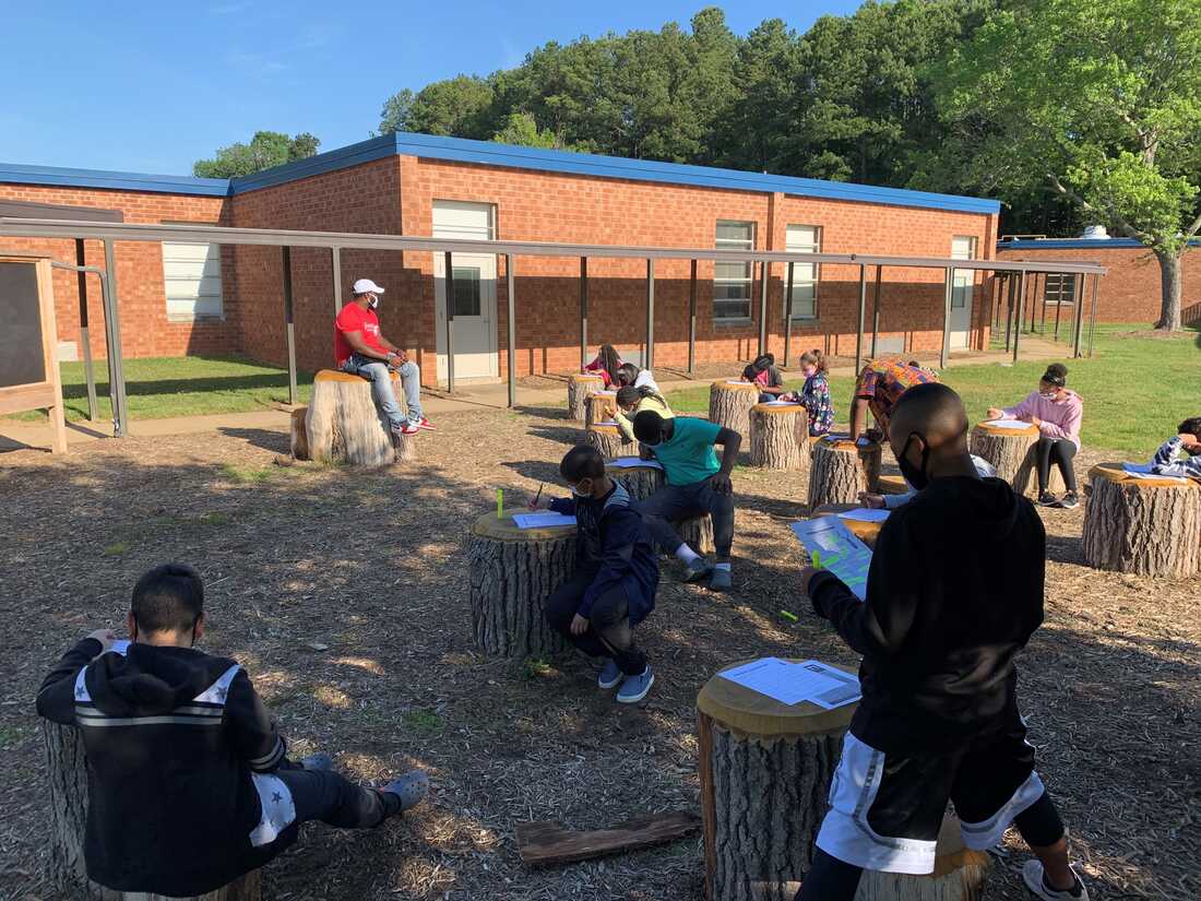 A North Carolina Principal's Outdoor Classroom Gives
Students A Breath Of Fresh Air 1