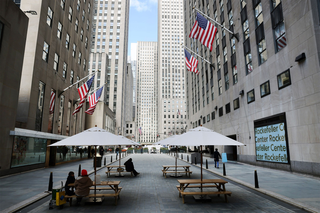 NYC employers slow down return to offices amid Delta fears,
survey finds 1 NYC employers slow down return to offices amid Delta fears,
survey finds 1