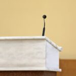 Pastor Closes Church to Avoid Spreading COVID-19, Dies of
Virus a Week Later 18