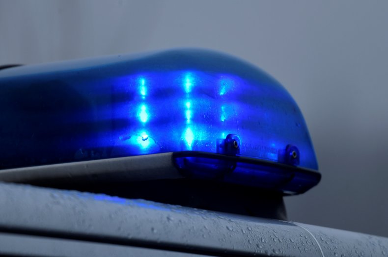 Alleged Hit-And-Run Driver Returns to Scene, Hits Police
Officer and Drags Her 50 Feet 1