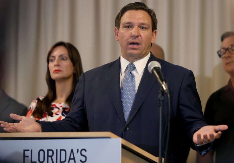 Will DeSantis' Crusade Against Masks in Schools Derail His
Re-Election? 1