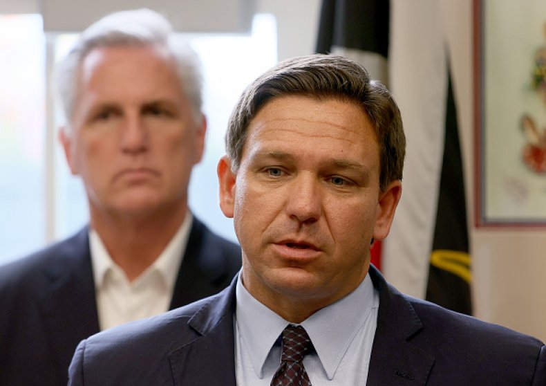 Florida School Official Willing to Face DeSantis' Financial
Risks in Order to Require Masks 1
