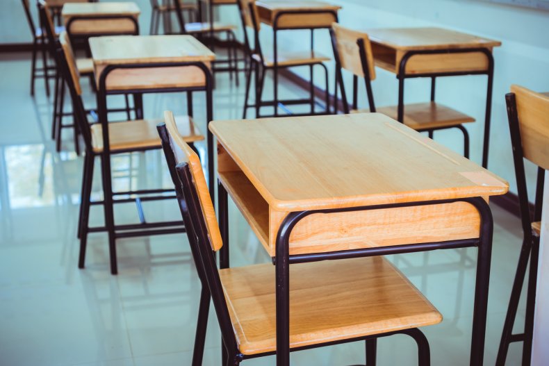 County in Georgia Closes All 11 Schools After COVID Spreads
to Students and Faculty 1