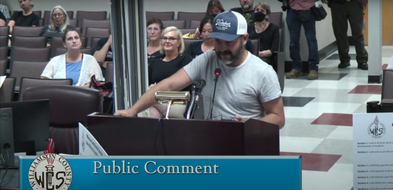 Dad's Passionate Defense of Mask Mandates in Tennessee
Schools Goes Viral 1