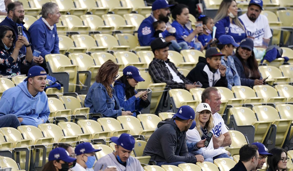 Los Angeles to require masks at outdoor 'mega events' as
county sees most COVID-19 deaths in months 1