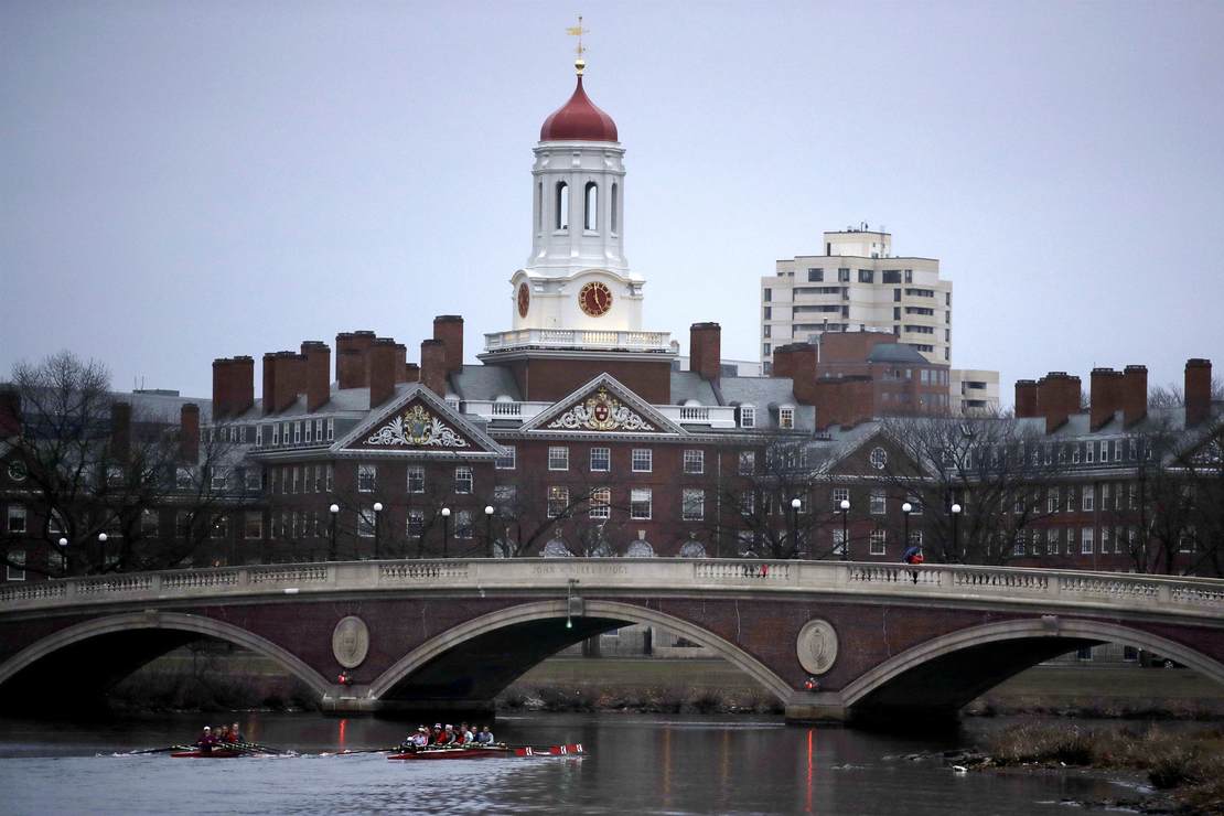 Pathetic Mask-Nazi Prof Whines About 'Emotional Hellscape'
of Unmasked Students 1