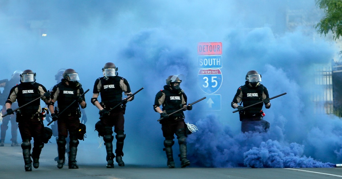Major says Minnesota State Patrol purged messages after
Floyd protests 1