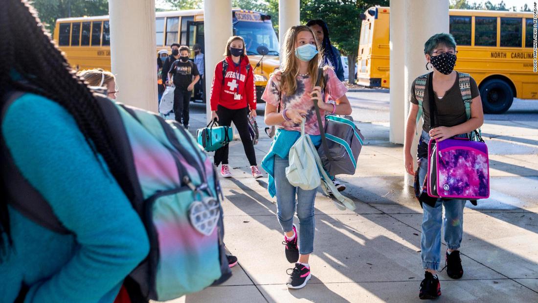 Analysis: Covid school quarantines are a new division we
don't need right now 1