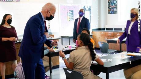 Arkansas governor: Biden's Covid-19 vaccine mandate 'hardens
the resistance' to them 1