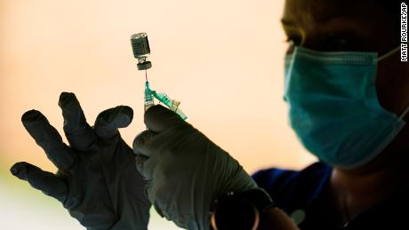 Idaho's struggle to keep up with Covid-19 surge puts
pressure on Washington state hospitals 1