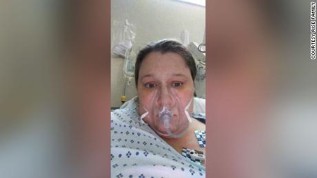 A nurse's training didn't protect her from vaccine
misinformation. Now, she's one of the victims of Covid-19 1