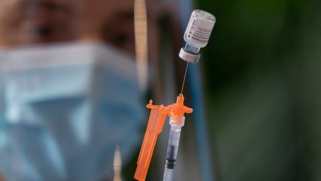 Texas restaurant tells couple with immunocompromised baby to
take off masks or leave 1