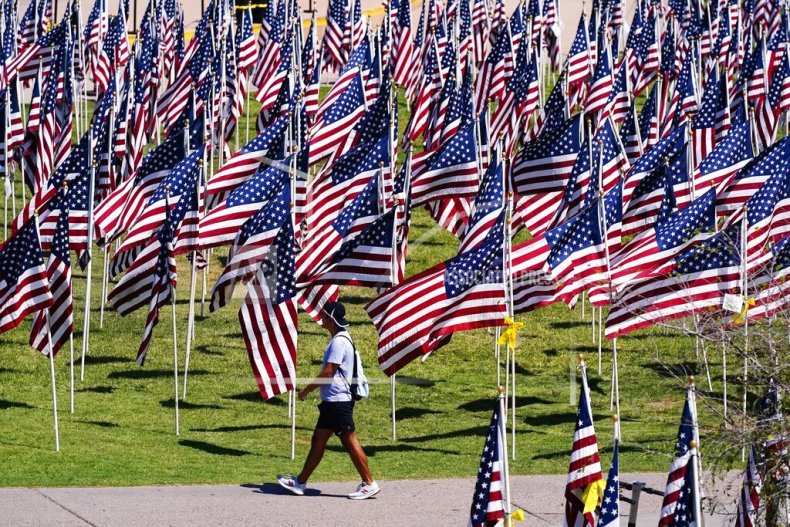 Student Removes U.S. Flags Honoring 9/11 Victims As Protest,
College Calls it 'Reprehensible' 1