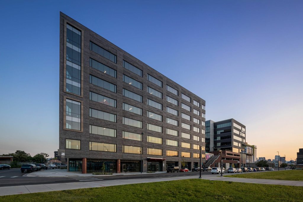 Vacant office building Hub North in Denver’s RiNo
neighborhood sells for $40M 1
