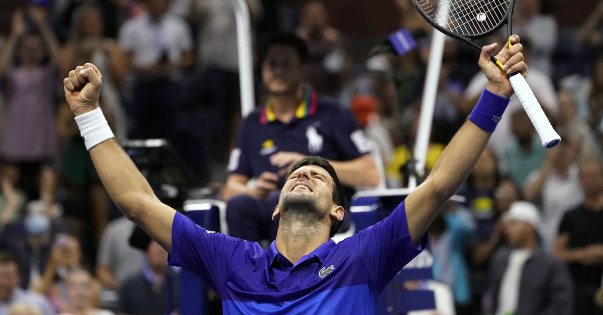 Novak Djokovic continues his Grand Slam chase with
fourth-round win at U.S. Open 1