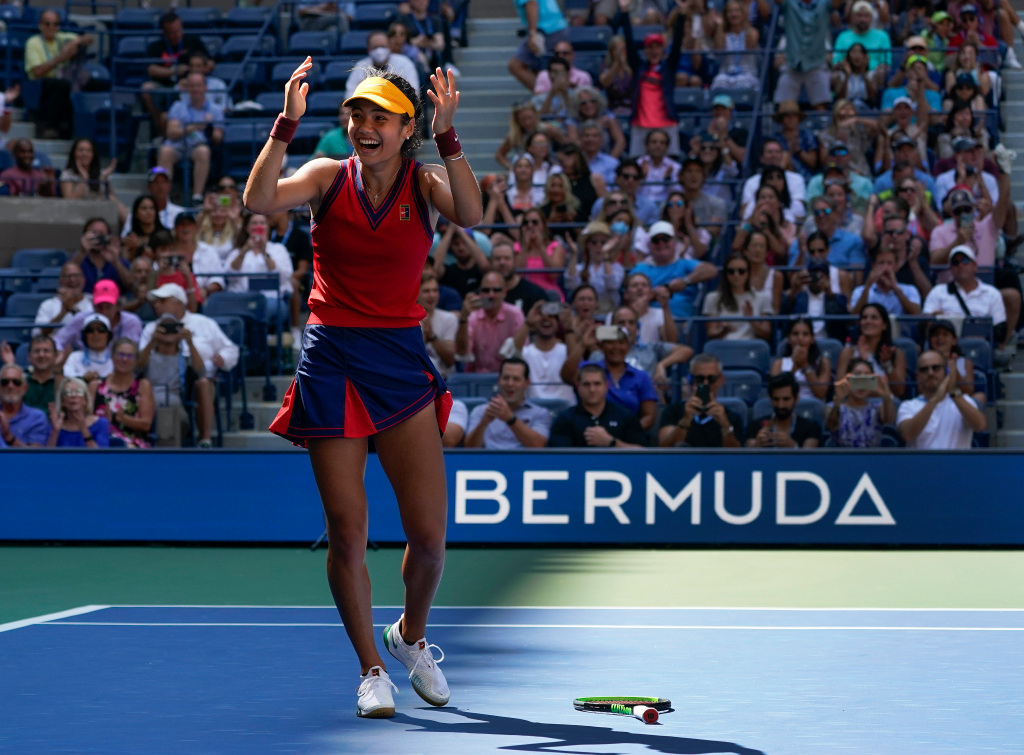 Raducanu, 18, 1st qualifier in U.S. Open semis; Sakkari
next 1