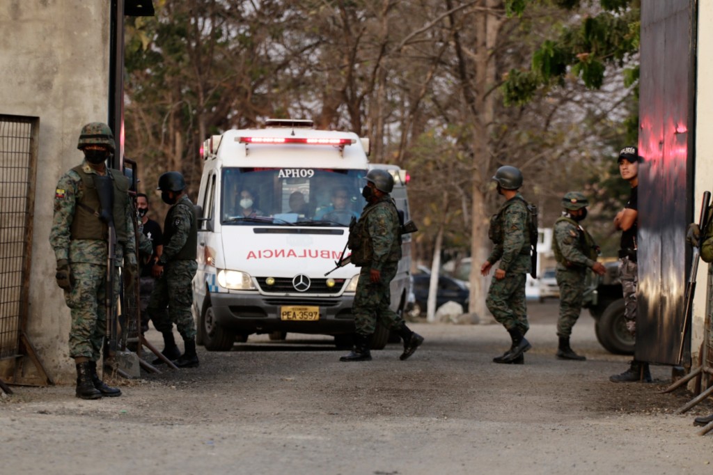 Ecuador declares prison emergency after 116 killed in
riot 1