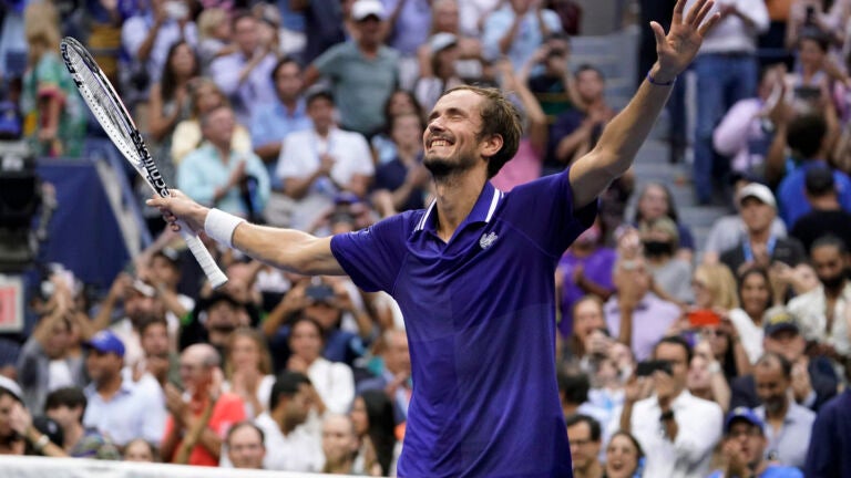 Medvedev ends Djokovic's bid for year Slam at US
Open 1