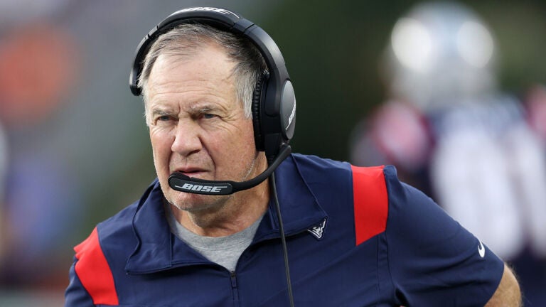 Bill Belichick discussed Patriots’ ball security, penalties
following Week 1 loss 1