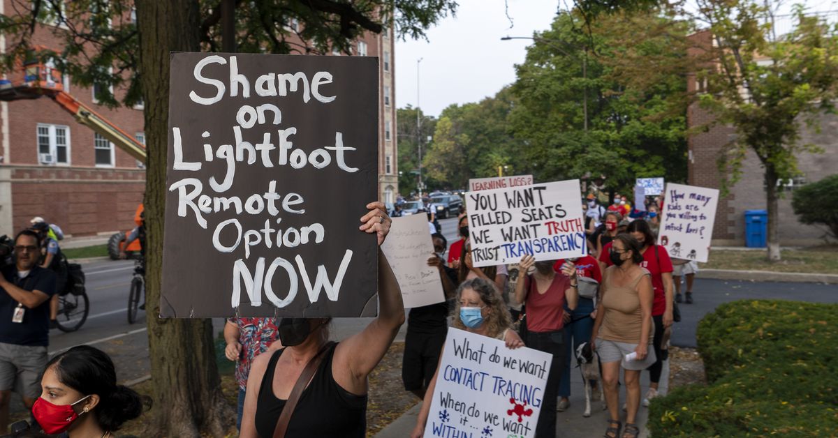 Protesters call for CPS to institute a remote learning
option 1 Protesters call for CPS to institute a remote learning
option 1