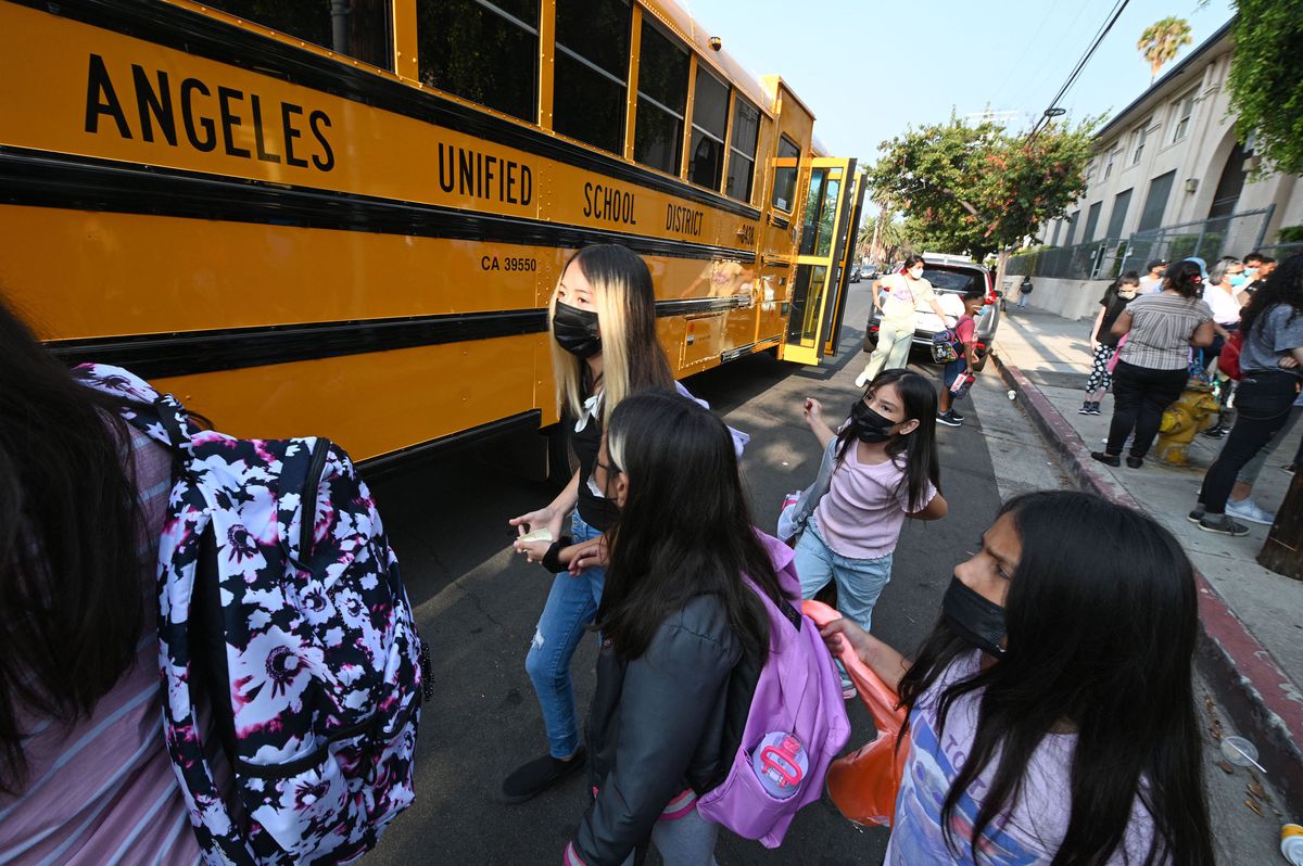 Los Angeles school district expected to mandate COVID-19
vaccines for students 1 Los Angeles school district expected to mandate COVID-19
vaccines for students 1