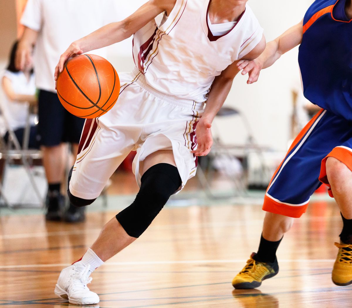 North Carolina health officials in panic mode after half of
state’s middle and high school COVID-19 clusters are traced back to
sports 1